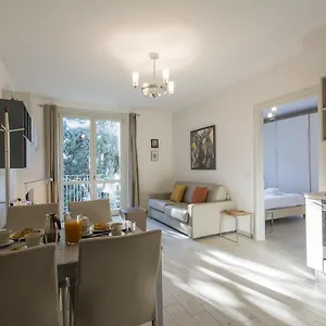  Apartment Borgo Guelfo Ii Italy