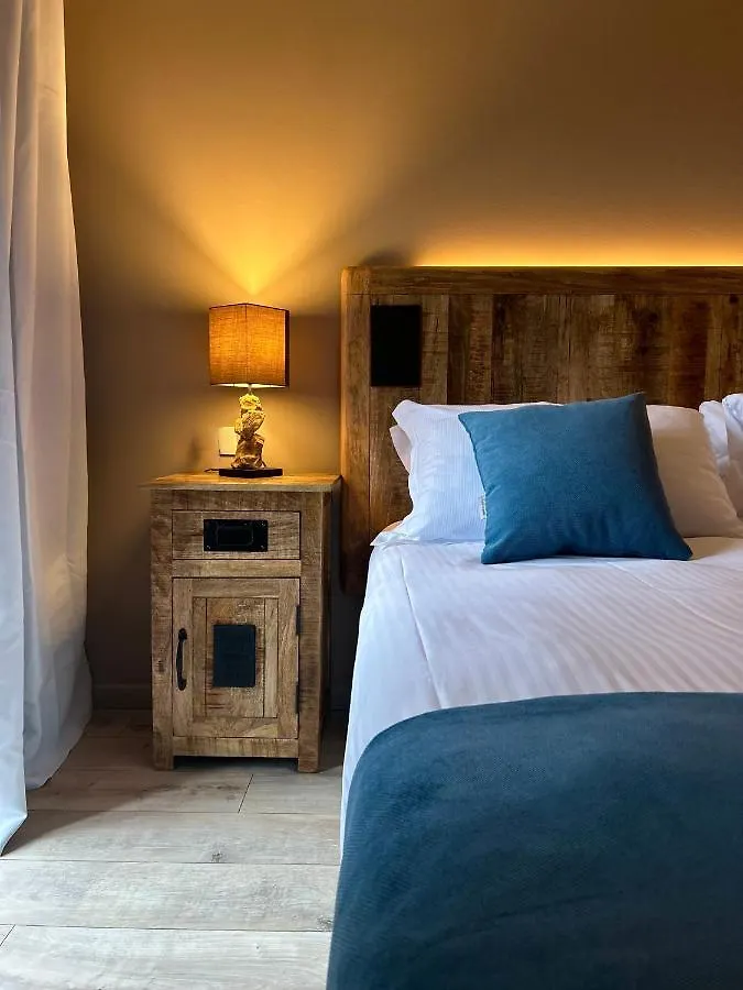 Hotel Paradiso Como Brunate 3*,  Italy